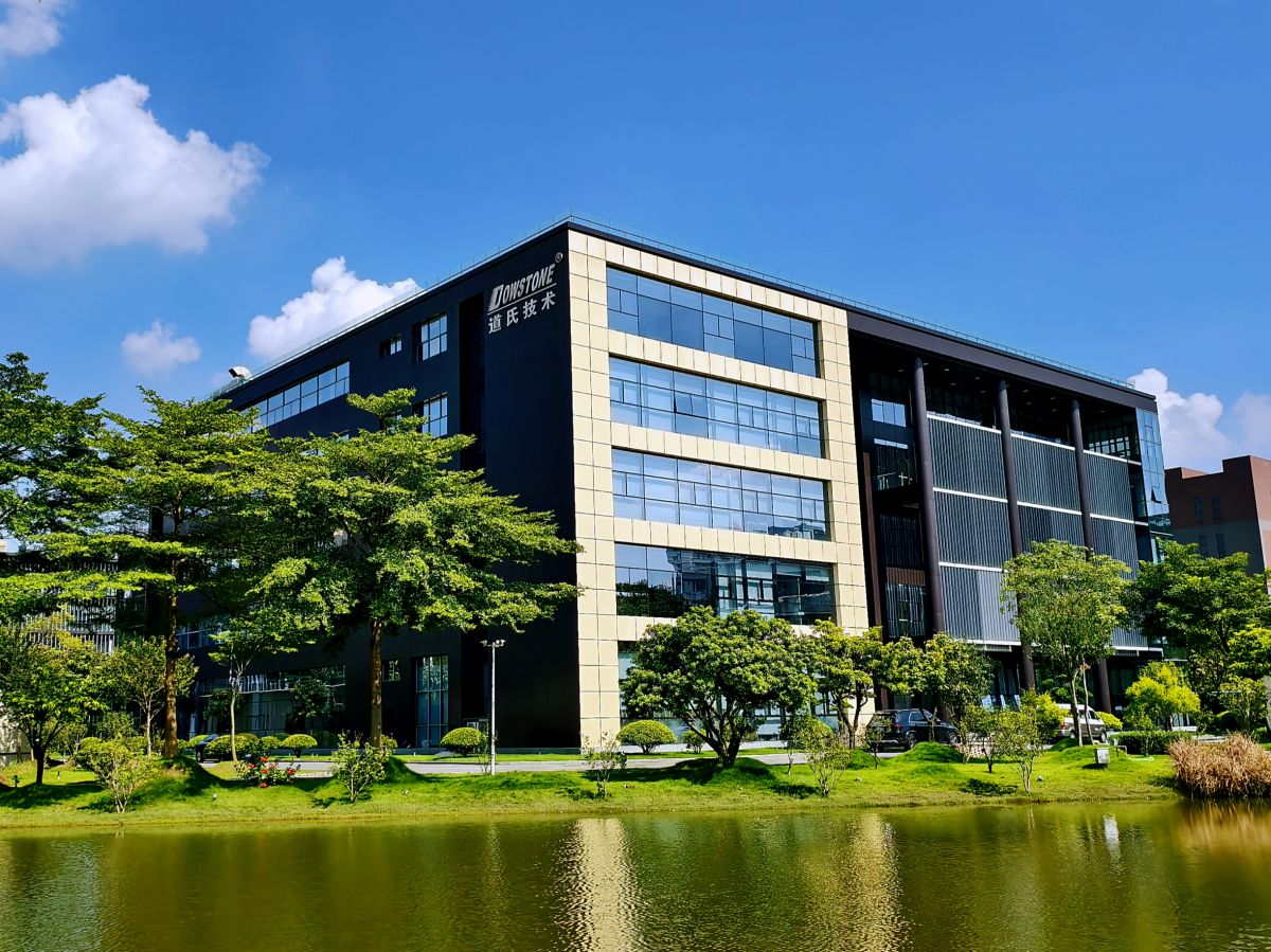 「固态电池材料」+「AI算力」双轮驱动，力辟全新成长空间！